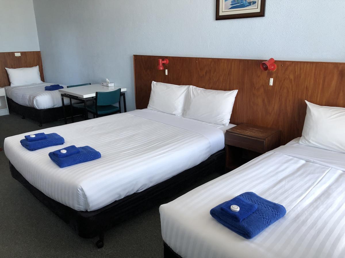 Ship Inn Motel Yarram Bagian luar foto