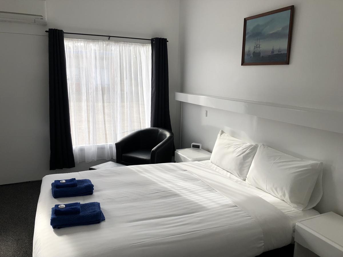 Ship Inn Motel Yarram Bagian luar foto