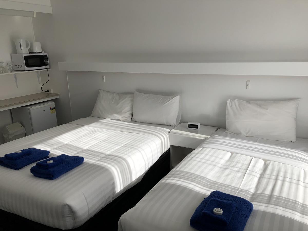 Ship Inn Motel Yarram Bagian luar foto