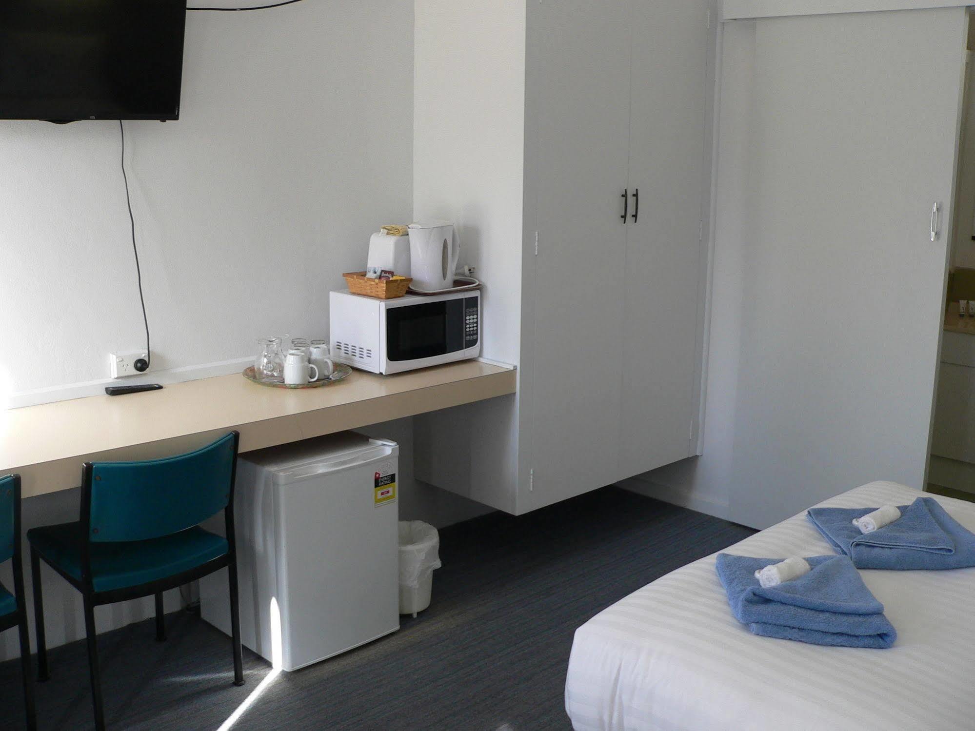 Ship Inn Motel Yarram Bagian luar foto