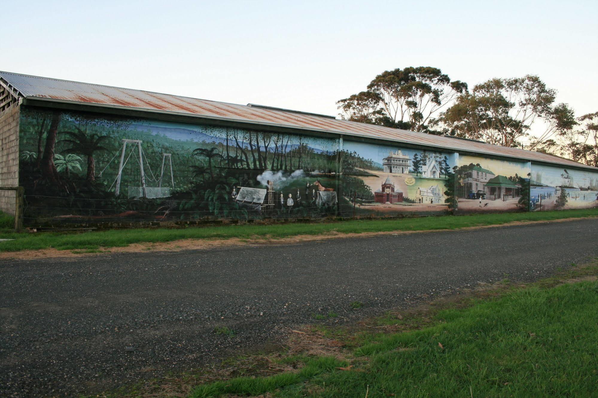 Ship Inn Motel Yarram Bagian luar foto