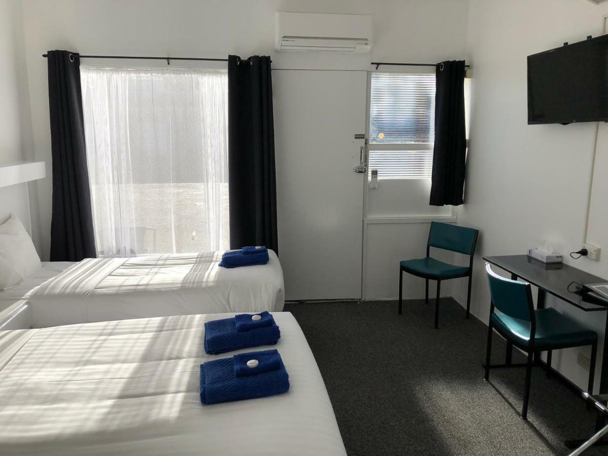 Ship Inn Motel Yarram Bagian luar foto