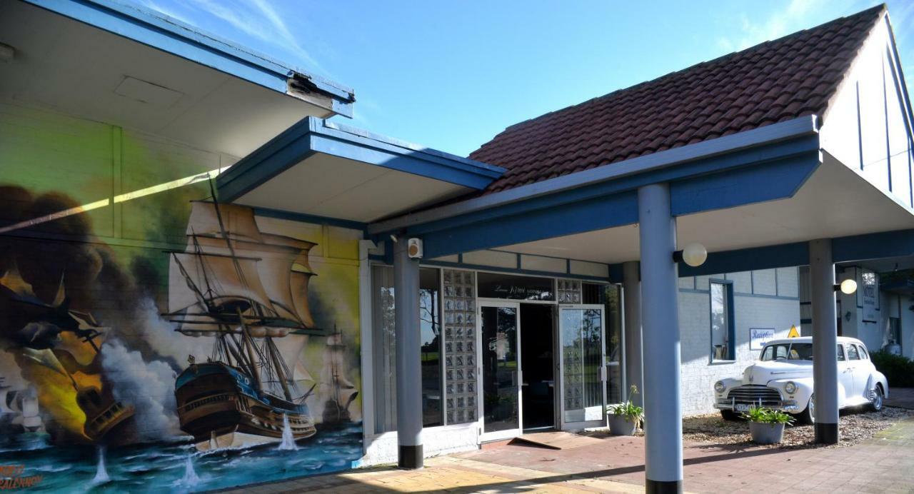 Ship Inn Motel Yarram Bagian luar foto